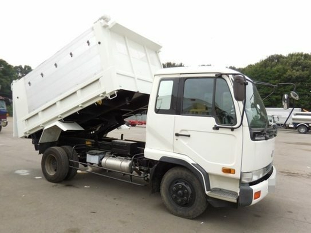 UDトラックス（日産） コンドル 中型 深ダンプ（土砂禁） KC-MK211BHD(6619) 1枚目