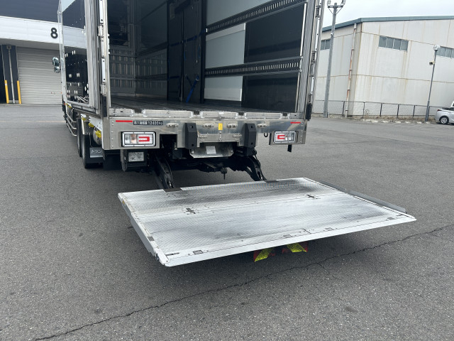 日野 プロフィア 大型 冷蔵冷凍バン 2DG-FW1AHC(106413) 11枚目