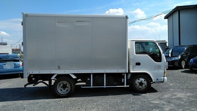 いすゞ エルフ 小型 バン KR-NKR81GN(3705) 8枚目