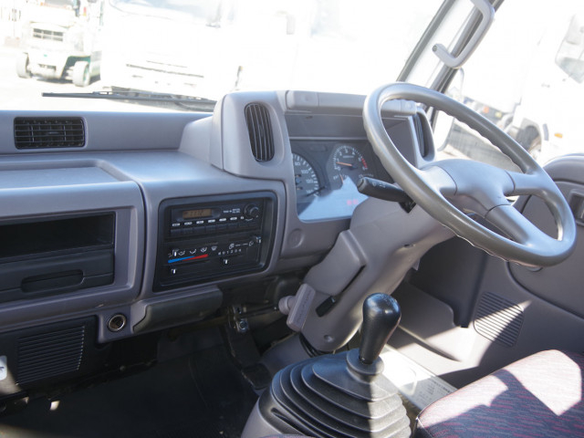 日産自動車 アトラス 小型 平ボディ U-SP4F23(113900) 17枚目