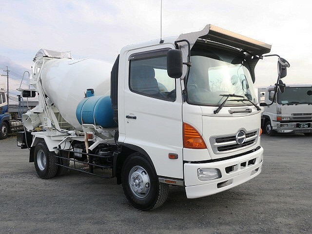 日野 レンジャー 増トン ミキサー車 KK-GC1JDEA(29195) 2枚目