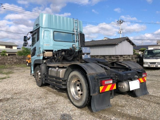 UDトラックス（日産） クオン 大型 トラクタ 2PG-GK5AAB(112525) 3枚目