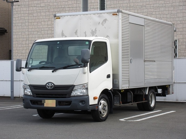 トヨタ ダイナ 小型 バン TKG-XZU710(11911) 1枚目