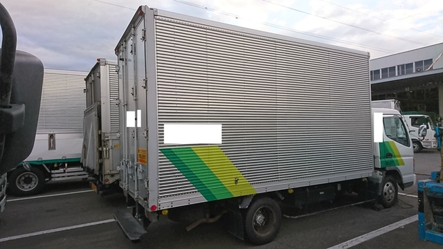 Mitsubishi Fuso canter Small Box body KK-FE82EEV(2217) 3枚目