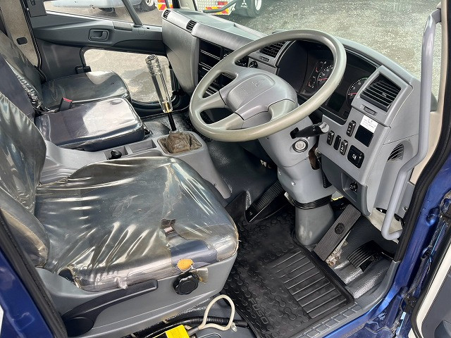 三菱ふそう ファイター 増トン コンテナ専用車 QKG-FK72FZ(110323) 19枚目