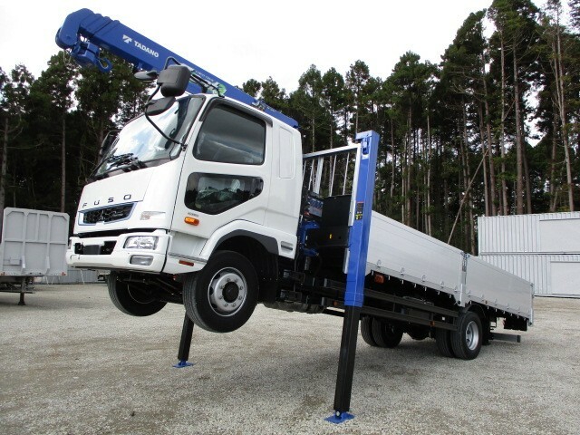 三菱ふそう ファイター 中型 平ボディ（クレーン付） 2KG-FK62FZ(7743) 1枚目