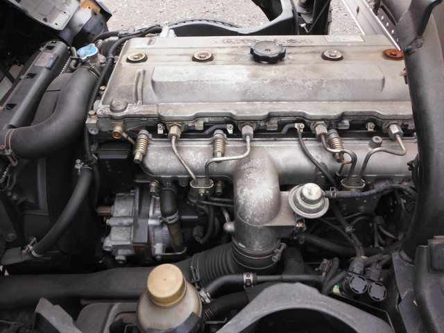 三菱ふそう キャンター 小型 バン KK-FE72EEV(1980) 14枚目