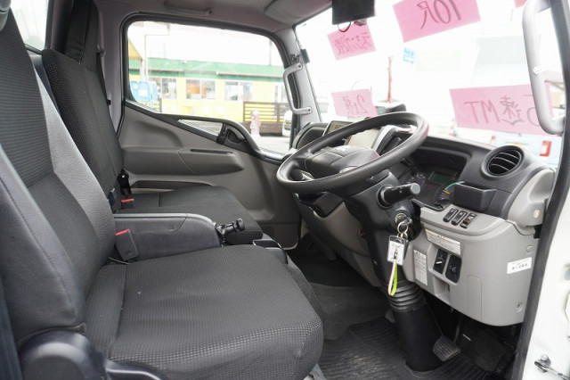 三菱ふそう キャンター 小型 バン TPG-FBA20(111775) 36枚目
