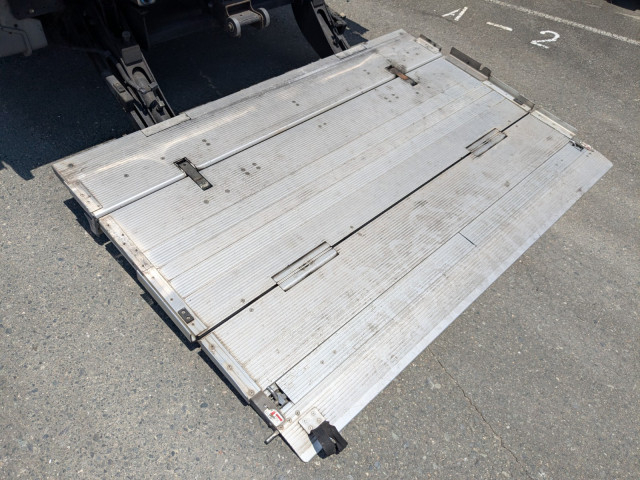 Hino dutro Small Freezer box_body TKG-XZU720M(110822) 12枚目