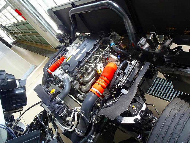いすゞ エルフ 小型 平ボディ 2RG-NPR88AC(109701) 37枚目