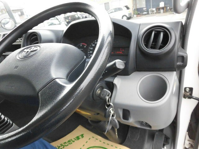 トヨタ トヨエース 小型 平ボディ TKG-XZU710(7173) 26枚目