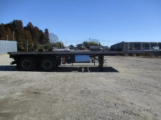 - 20ft container chassis trailer NT18C007(106876) 4枚目