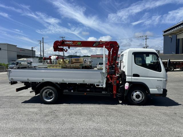 三菱ふそう キャンター 小型 平ボディ（クレーン付） 2RG-FEB80(108838) 4枚目