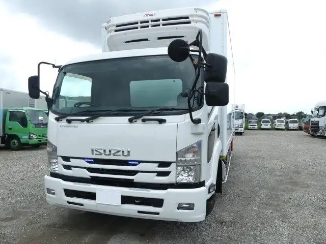 いすゞ 中型 冷蔵冷凍バン TKG-FRR90S2(113256) 1枚目