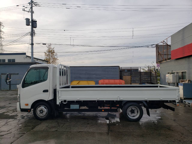 トヨタ ダイナ 小型 平ボディ 2RG-XZU710(113826) 5枚目