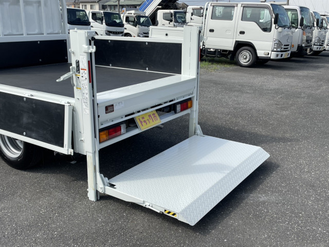 三菱ふそう キャンター 小型 Wキャブ 2RG-FBA20(111632) 16枚目