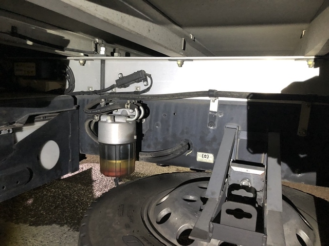 UDトラックス（日産） コンドル 中型 冷蔵冷凍バン TKG-MK38C(2552) 30枚目