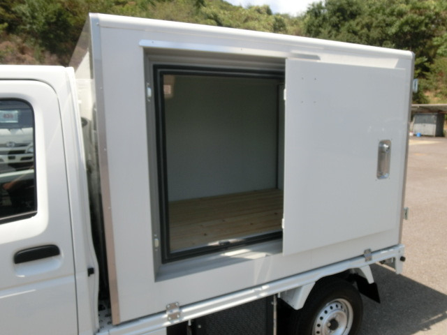 スズキ キャリィ 軽 冷蔵冷凍バン 3BD-DA16T(90256) 21枚目