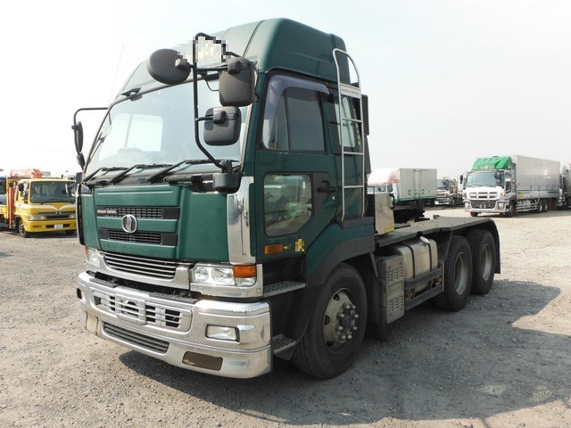 日産自動車 その他・不明 大型 トラクタ KL-CW542HHT(1392) 2枚目