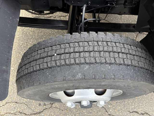 いすゞ フォワード 中型 平ボディ（クレーン付） TKG-FRR90S1(96425) 48枚目