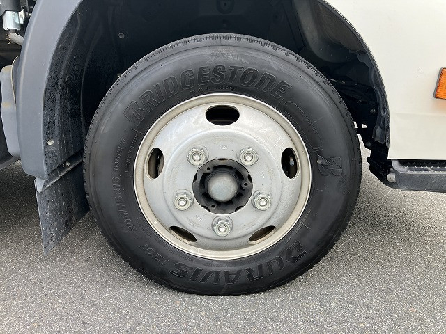 トヨタ ダイナ 小型 バン 2RG-XZU605(110251) 28枚目