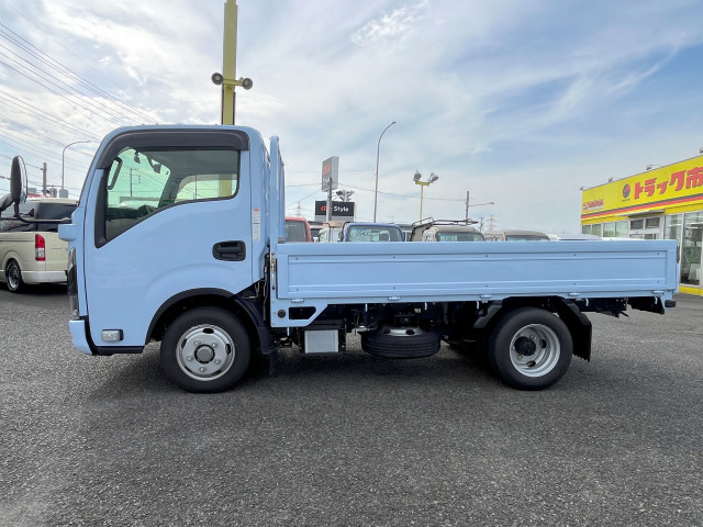 いすゞ エルフ 小型 平ボディ 3DF-NHR87AF(107417) 3枚目