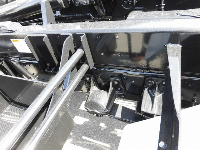 いすゞ フォワード 中型 コンテナ専用車 2PG-FRR90S2(9366) 13枚目