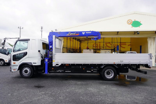 三菱ふそう ファイター 増トン 平ボディ（クレーン付） 2KG-FK62FZ(108217) 3枚目
