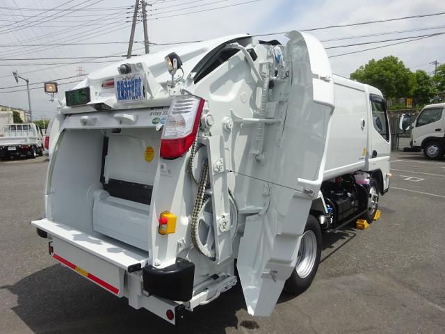 三菱ふそう キャンター 小型 塵芥車（プレス式） 2RG-FEAV0(113491) 20枚目