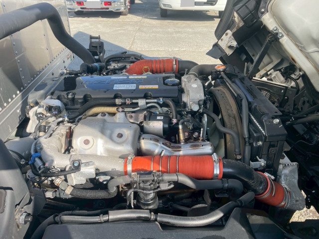 いすゞ エルフ 小型 バン 2RG-NPR88AN(105415) 39枚目