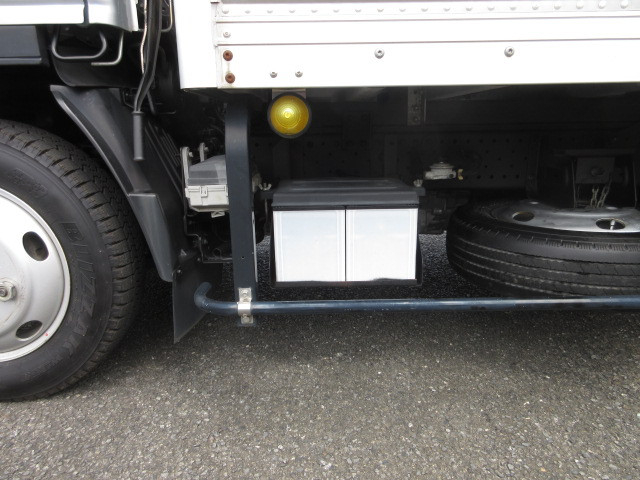 いすゞ エルフ 小型 バン TRG-NHS85AN(109769) 41枚目