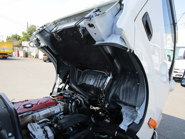 日野 デュトロ 小型 冷蔵冷凍バン 2WG-XZU606N(111646) 33枚目