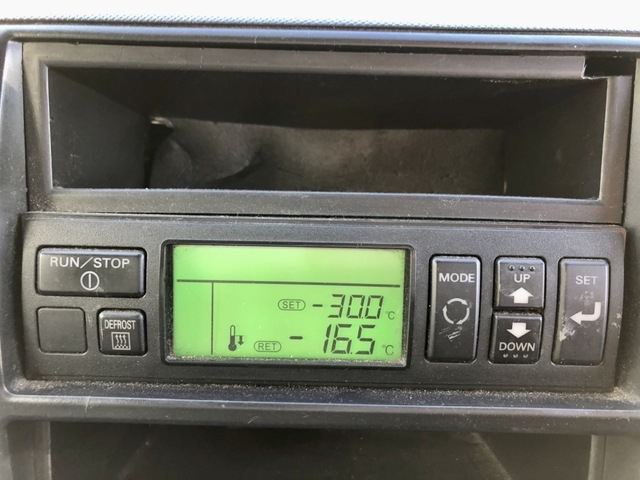 日野 デュトロ 小型 冷蔵冷凍バン SKG-XZU710M(55806) 61枚目
