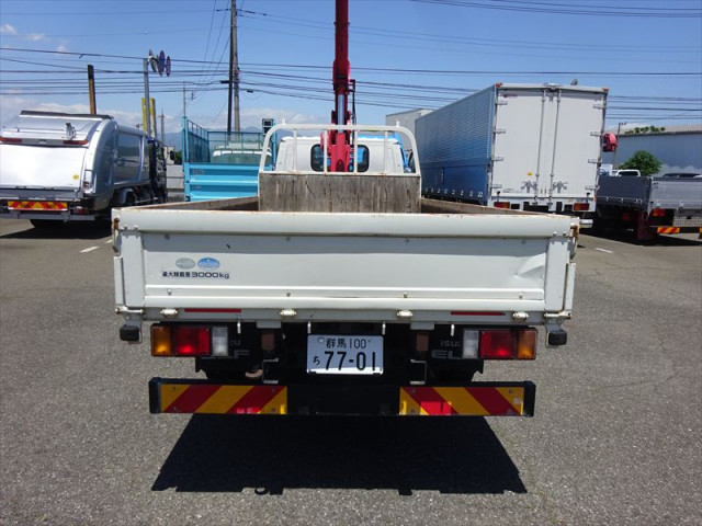 いすゞ エルフ 小型 平ボディ（クレーン付） TPG-NKR85R(110719) 18枚目