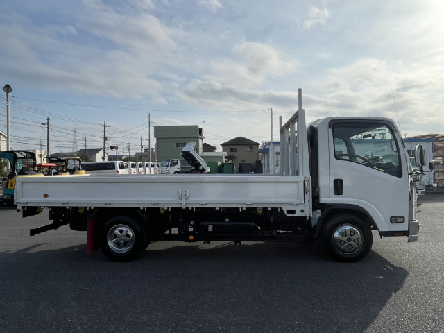 いすゞ エルフ 小型 平ボディ 2RG-NPR88AR(101987) 2枚目