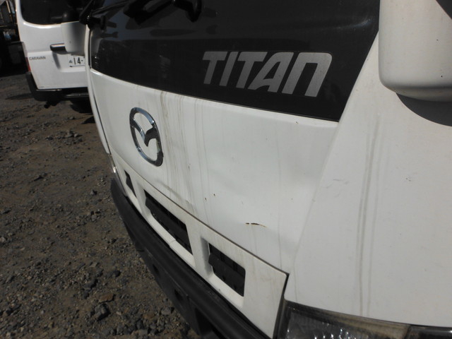 マツダ タイタン 小型 冷蔵冷凍バン KR-LHR69N(1310) 5枚目