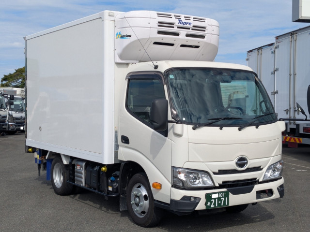 日野 デュトロ 小型 冷蔵冷凍バン 2WG-XZU606N(112961) 2枚目