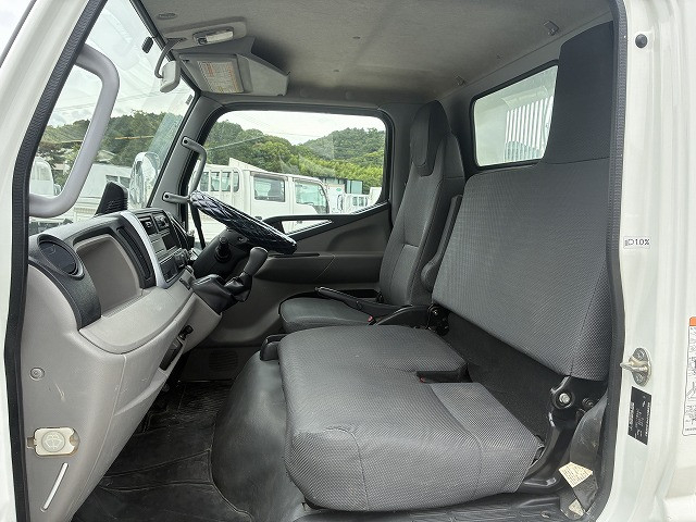 三菱ふそう キャンター 小型 土砂ダンプ 2RG-FBA60(110119) 32枚目