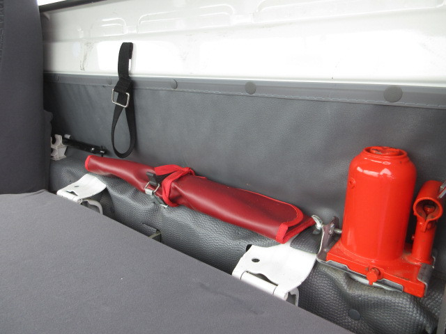 いすゞ エルフ 小型 平ボディ TRG-NHS85A(111664) 21枚目