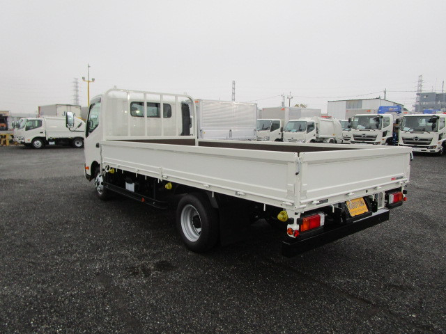 日野 デュトロ 小型 平ボディ 2WG-XZU713M(112383) 3枚目