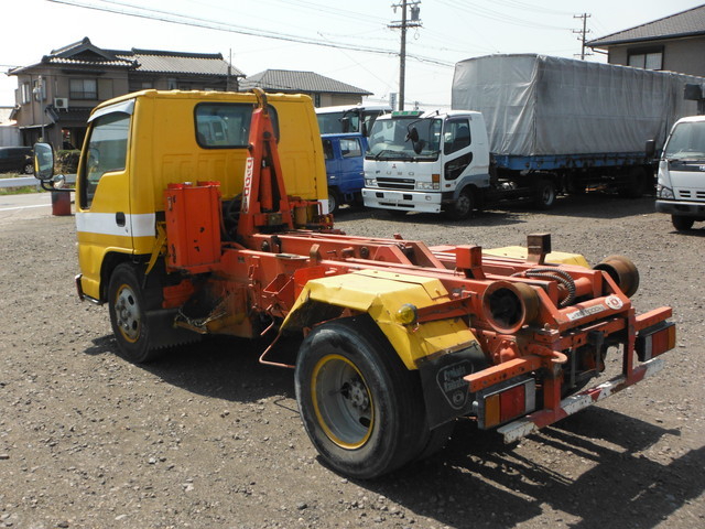 いすゞ エルフ 小型 コンテナ専用車 KR-NKR81EN(1458) 5枚目