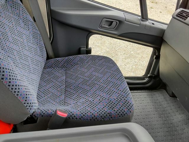 三菱ふそう ファイター 中型 平ボディ（クレーン付） PDG-FK71R(10001) 55枚目