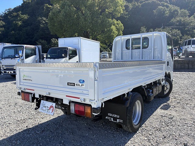 いすゞ エルフ 小型 平ボディ 2TG-NJR88AF(113331) 8枚目