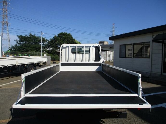 日野 デュトロ 小型 平ボディ 2RG-XZU710M(11569) 5枚目