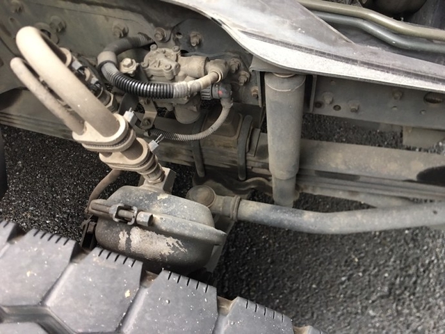 三菱ふそう ファイター 増トン 平ボディ（クレーン付） QKG-FK62FZ(2240) 14枚目