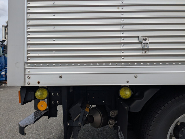 三菱ふそう キャンター 小型 バン 2RG-FBAV0(112007) 32枚目