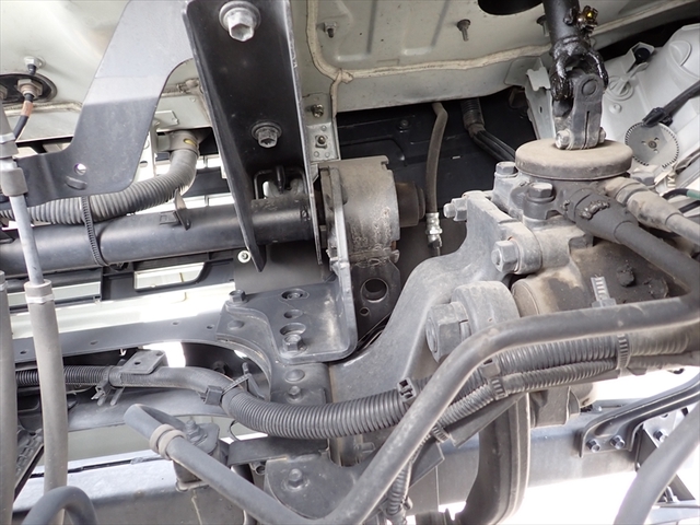 Isuzu forward 6studs large Freezer box_body 2PG-FTR90V2(93164) 38枚目