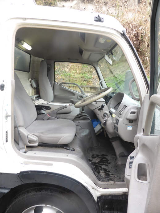 日野 デュトロ 小型 バン BJK-XKU414M(2573) 17枚目