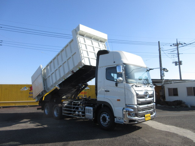 日野 プロフィア 大型 土砂ダンプ 2DG-FS1AJE(107860) 2枚目