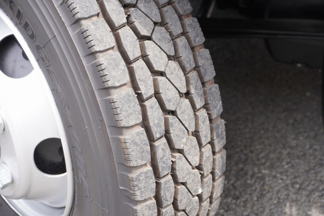 三菱ふそう ファイター 中型 コンテナ専用車 2KG-FK62F(111770) 9枚目